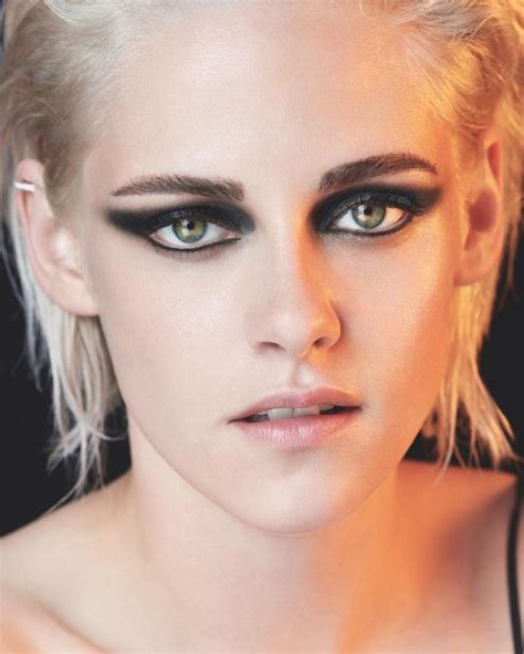 kristen stewart chanel ombre|Chanel makeup with kristen.